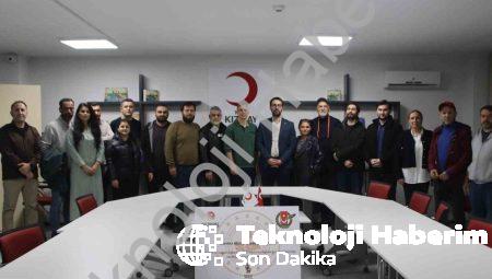 Manisa Medya Akademisi Kapılarını Açtı: İlk Ders Yapay Zeka Haberciliği